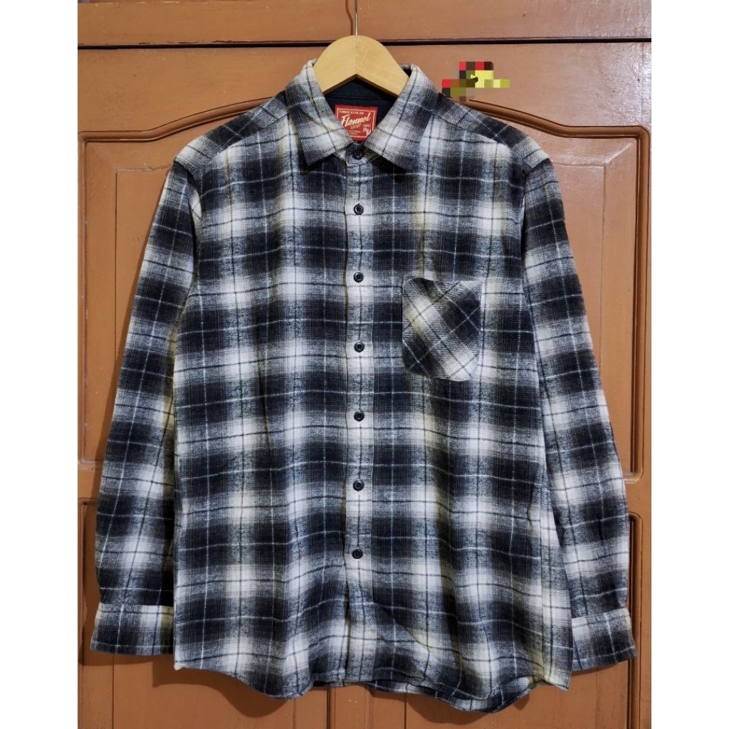 Flanel Uniqlo Veterano