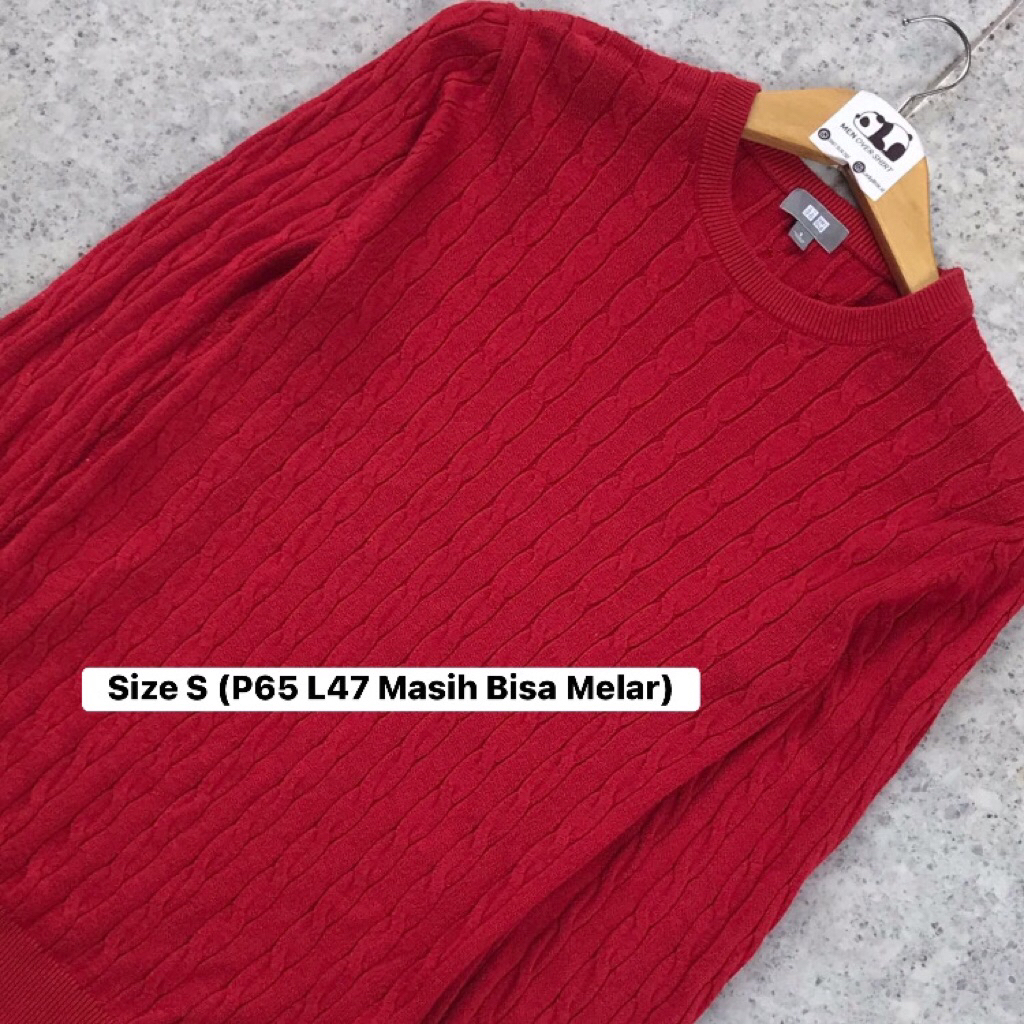 Rajut Kepang Cable Knit Uniqlo