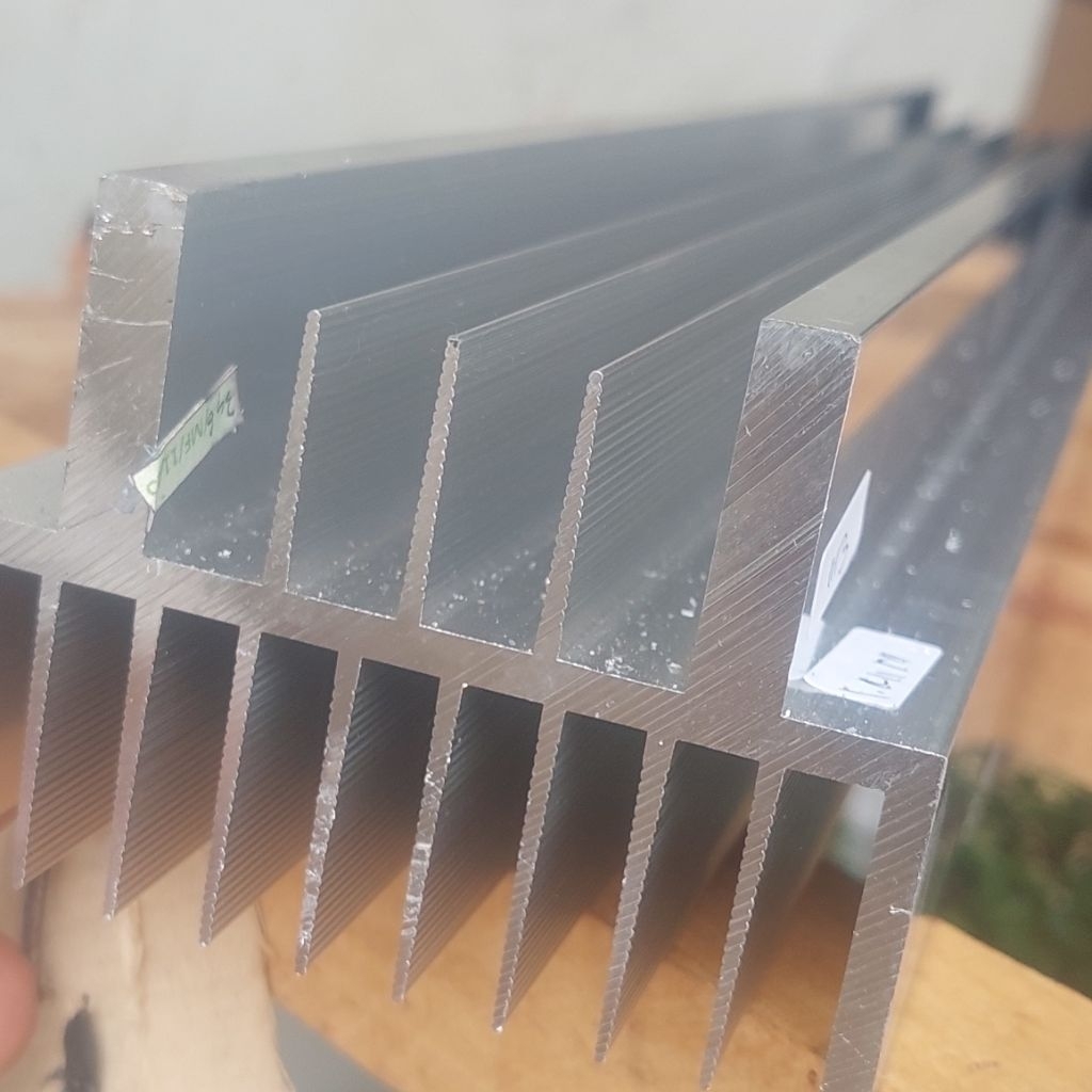 pendingin heatsink aluminium 2U 20cm