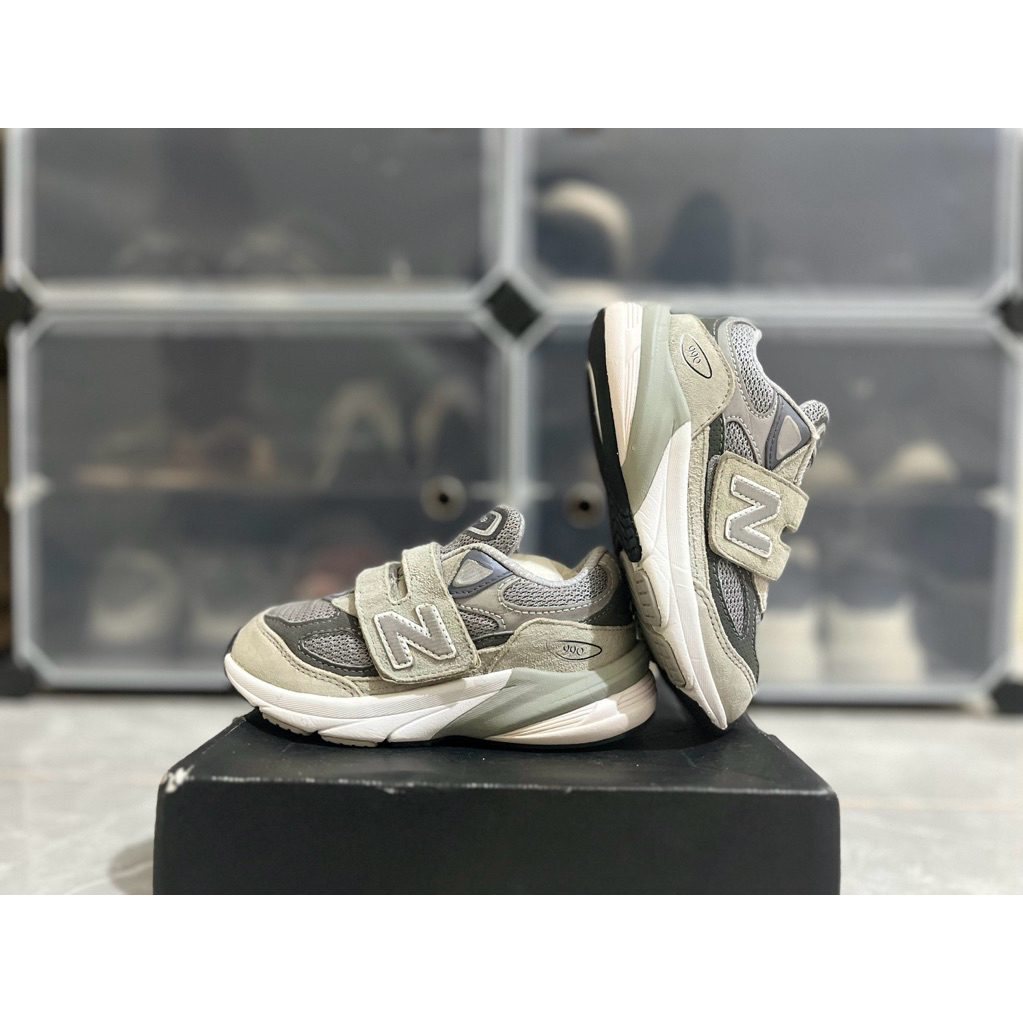 Sepatu Anak Preloved/Second Kids NB 990 V6 Size 26
