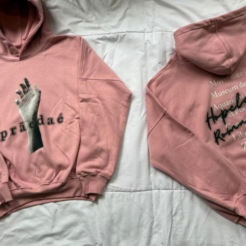 Valentines hopeless romantic - pink Hoodie praedai