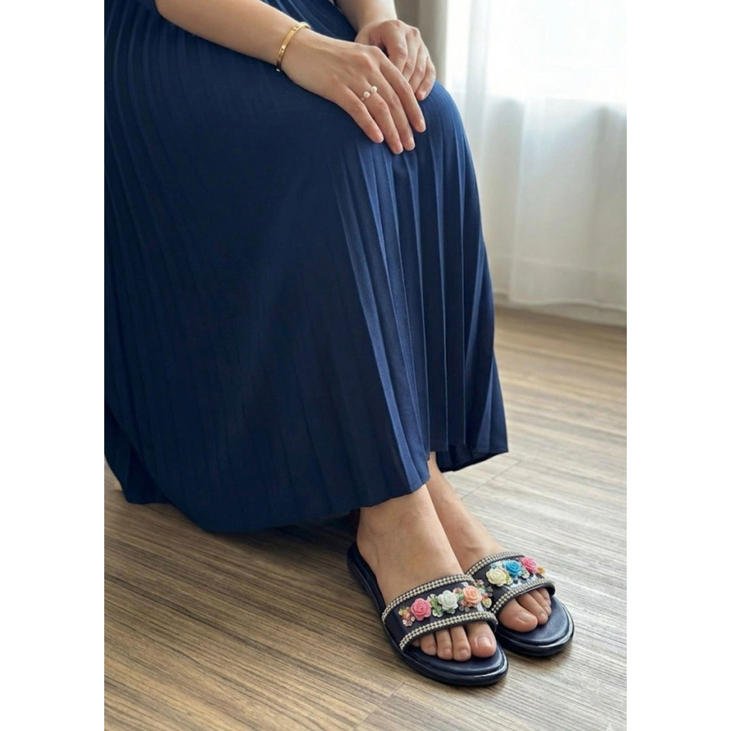 sandal slop import motif bunga hys new