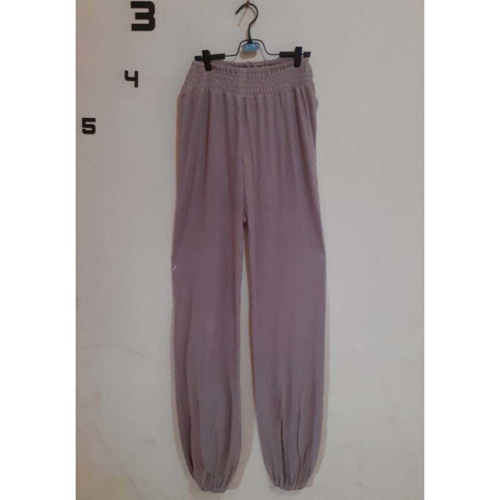 preloved celana panjang jumbo khaki