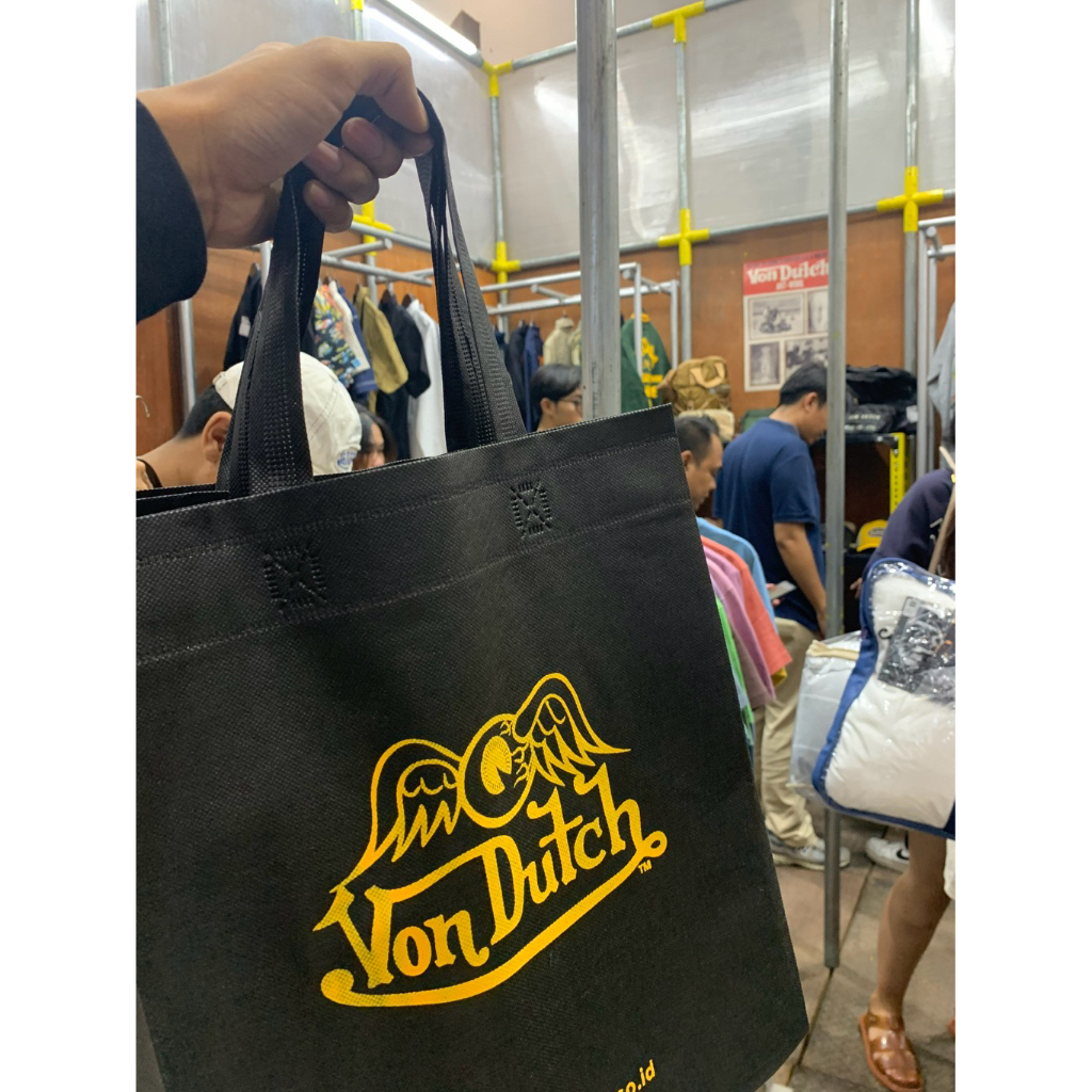 Tas Belanja Von Dutch