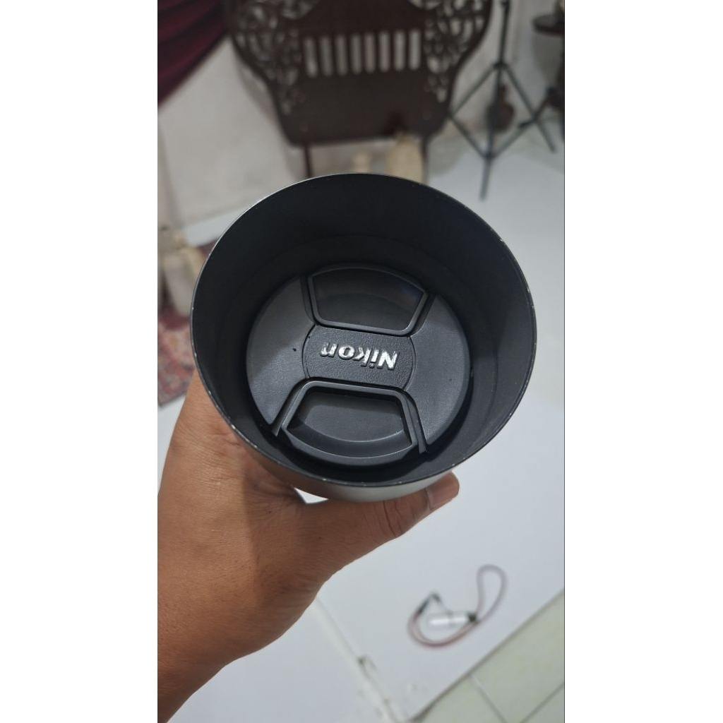 lensa nikon afd 85mm f1.4 mulus