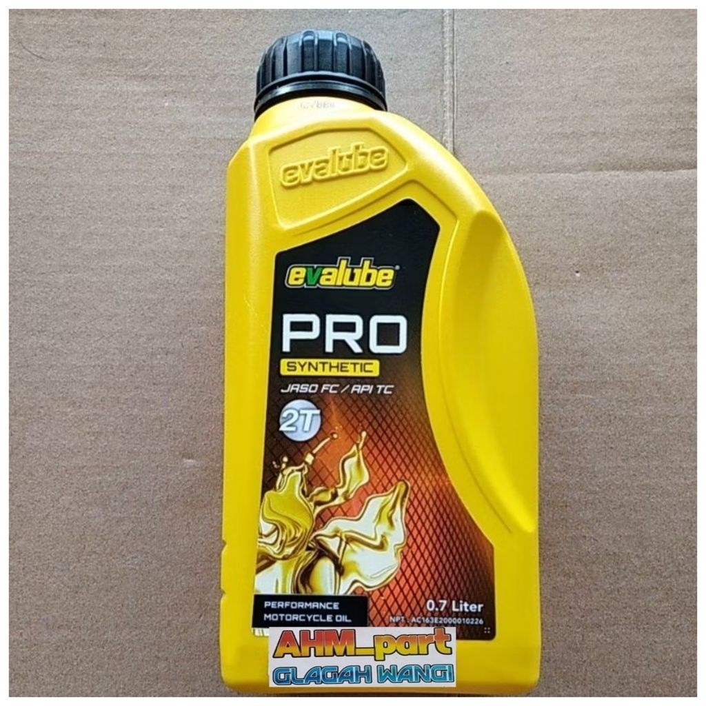 Oli samping evalube 2T pro 0,7 700ml ori EVALUBE