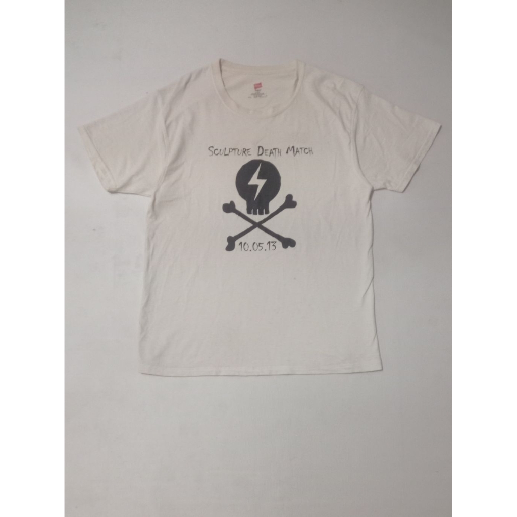 Kaos Hanes Y2K Sculpture Death Match Art Skull Broken White Second Brand Hanes