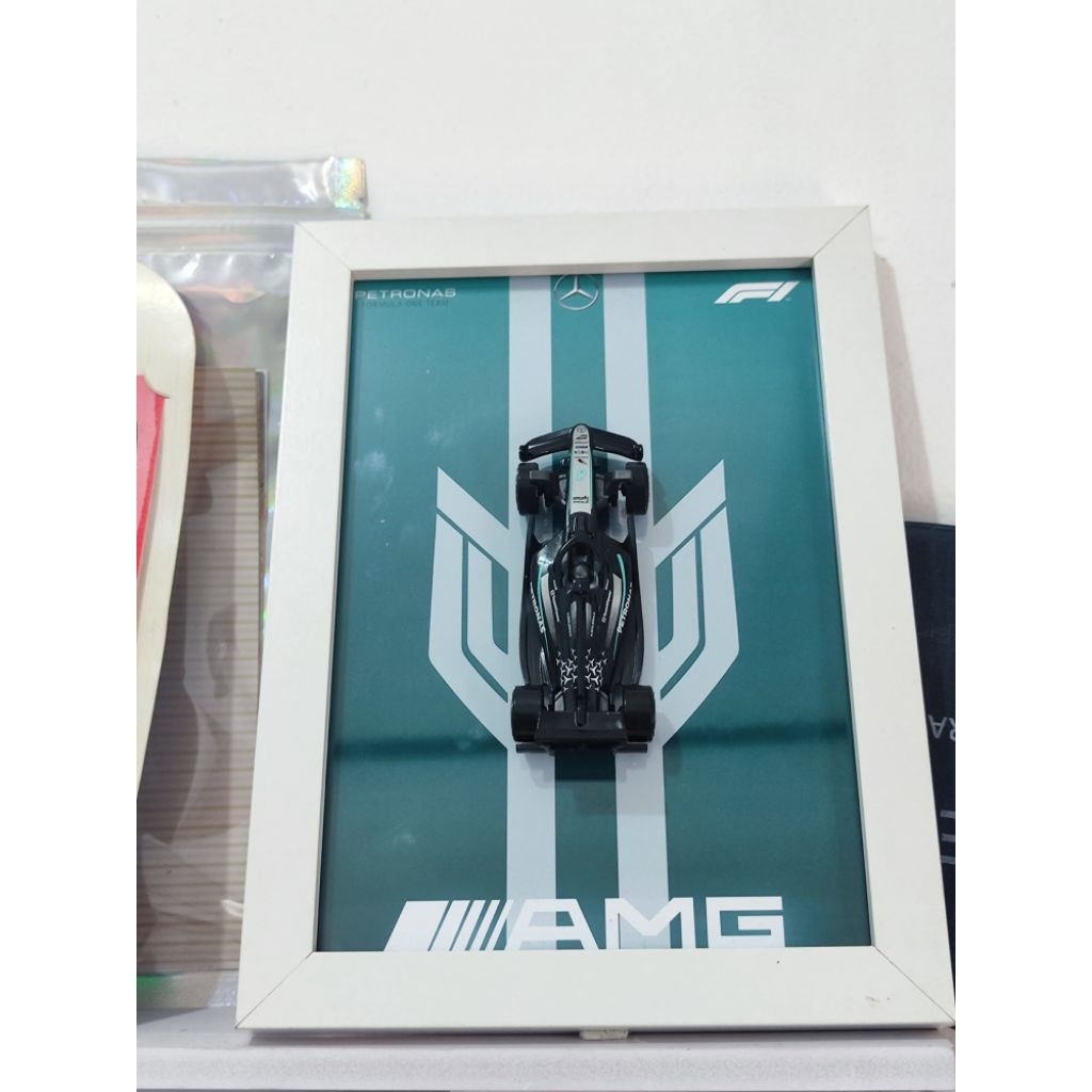 Display Hot Wheels F1 Mercedes