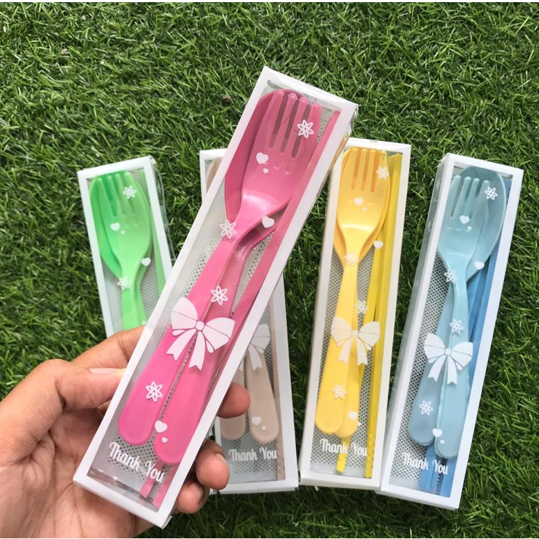 Souvenir Pernikahan Sendok Garpu Sumpit Set Sendok Makan Sendok Lokal Plastik