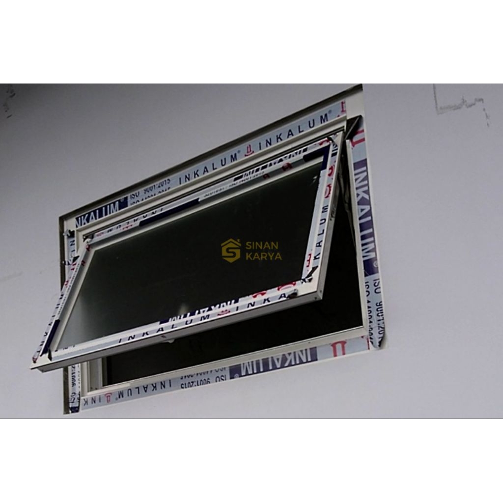 Jendela Boven Aluminium Kaca Bening Zigzag - 30x60 cm, Warna Hitam Zigzag