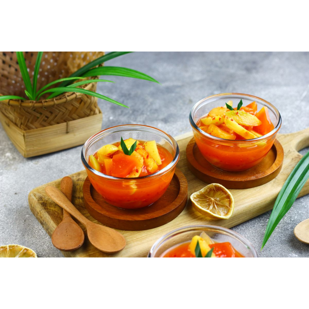 Asinan buah jambu kristal