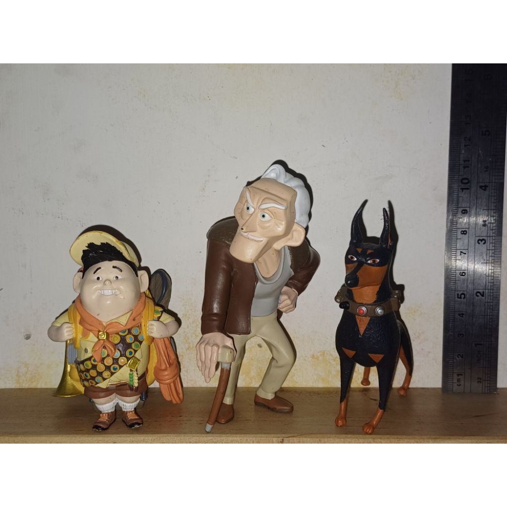 Disney Pixar Up Disney Store Exclusive Figurine Playset