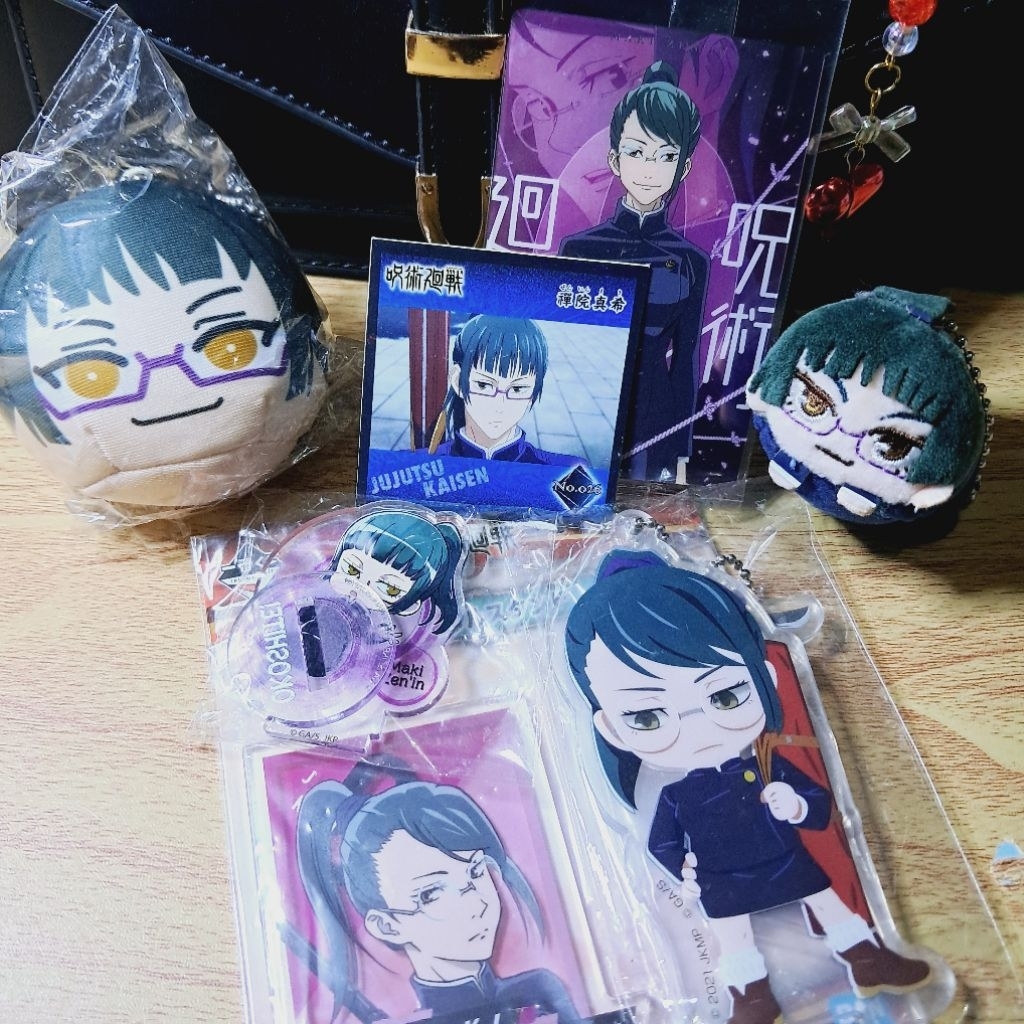 OFFICIAL MERCH MAKI ZENIN