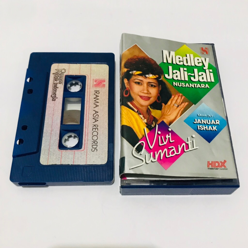 Kaset Pita VIVI SUMANTI - Album Medley Nusantara