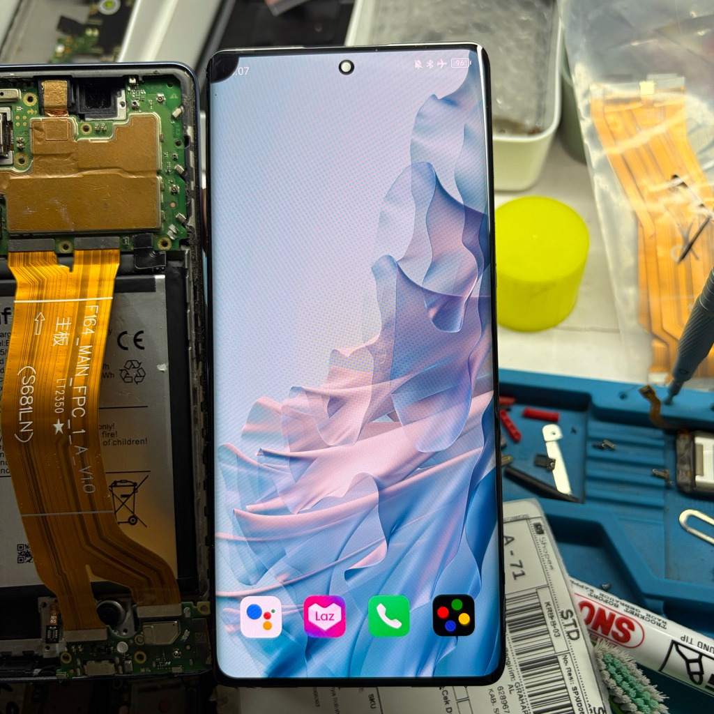 LCD TOUCHSCREEN MINUSAN LCD ONLY INFINIX ZERO 30 4G X6731B / ZERO 30 5G X6731 ORIGINAL COPOTAN