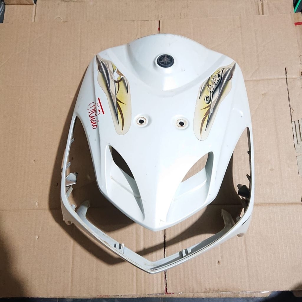 Cover  Tameng Depan Yamaha Mio  Smile putih Tahun 2007-2012 0riginal second siap pasang, Panel Dasi 