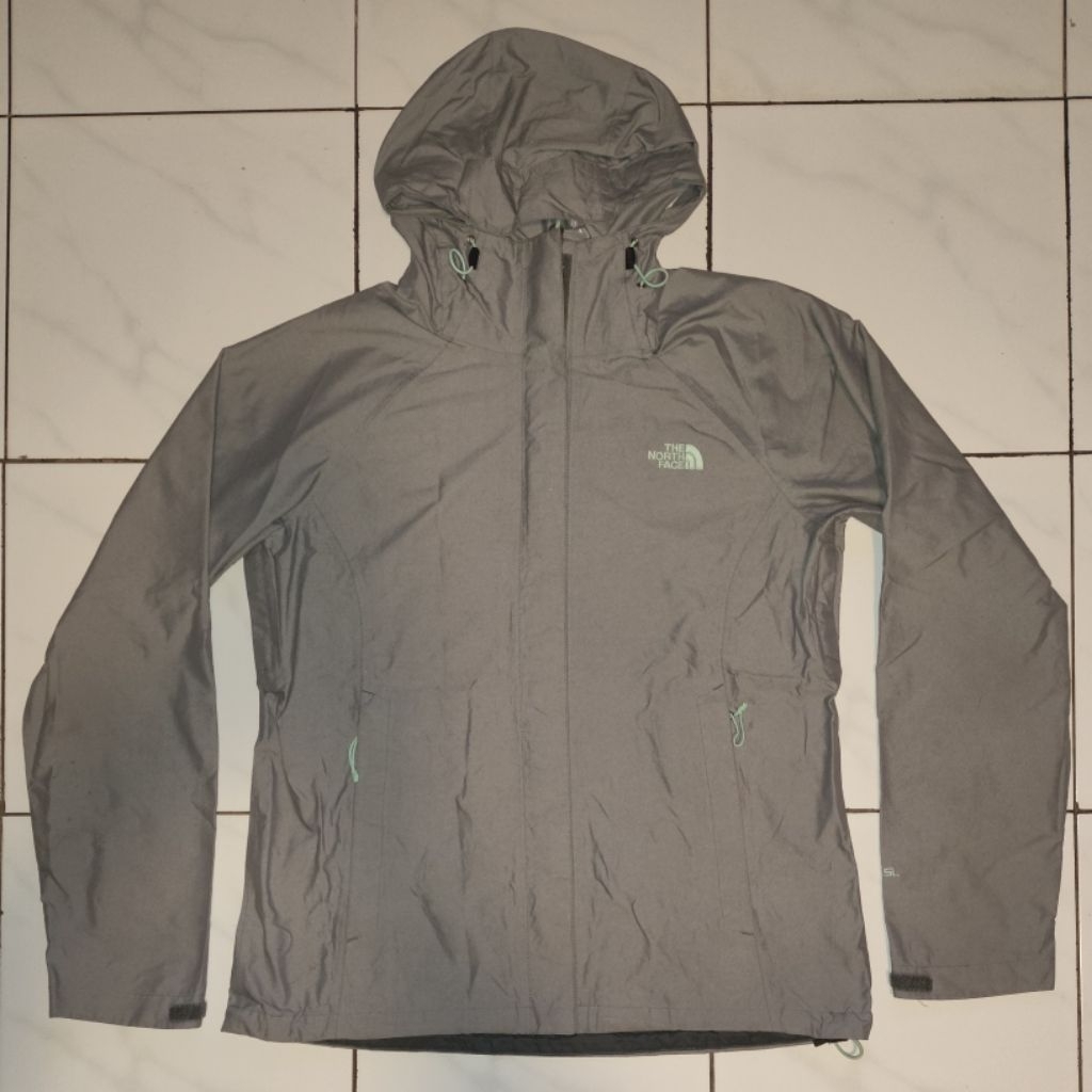 tnf hyvent 2.5 L women grey M