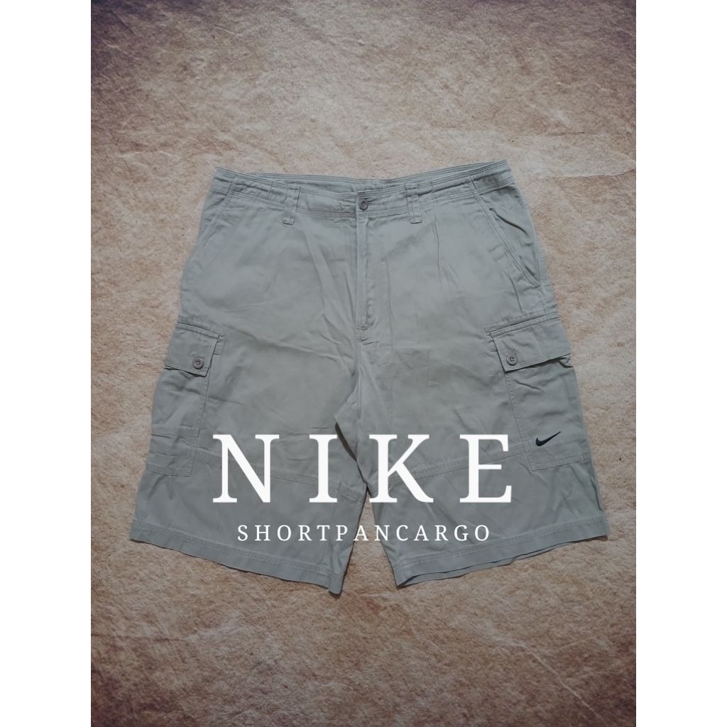 Short pant cargo keren NIKE bahan kanvas bekas pakai
