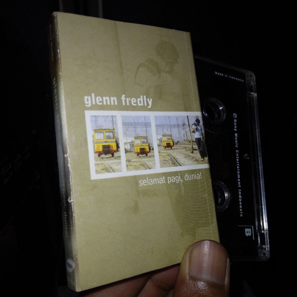 Kaset Glenn Fredly Selamat Pagi Dunia