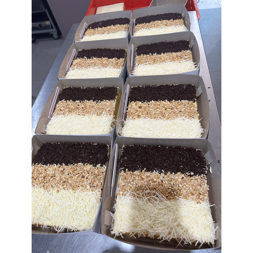 Bolu jadul 3 rasa ukuran 20x20 cm