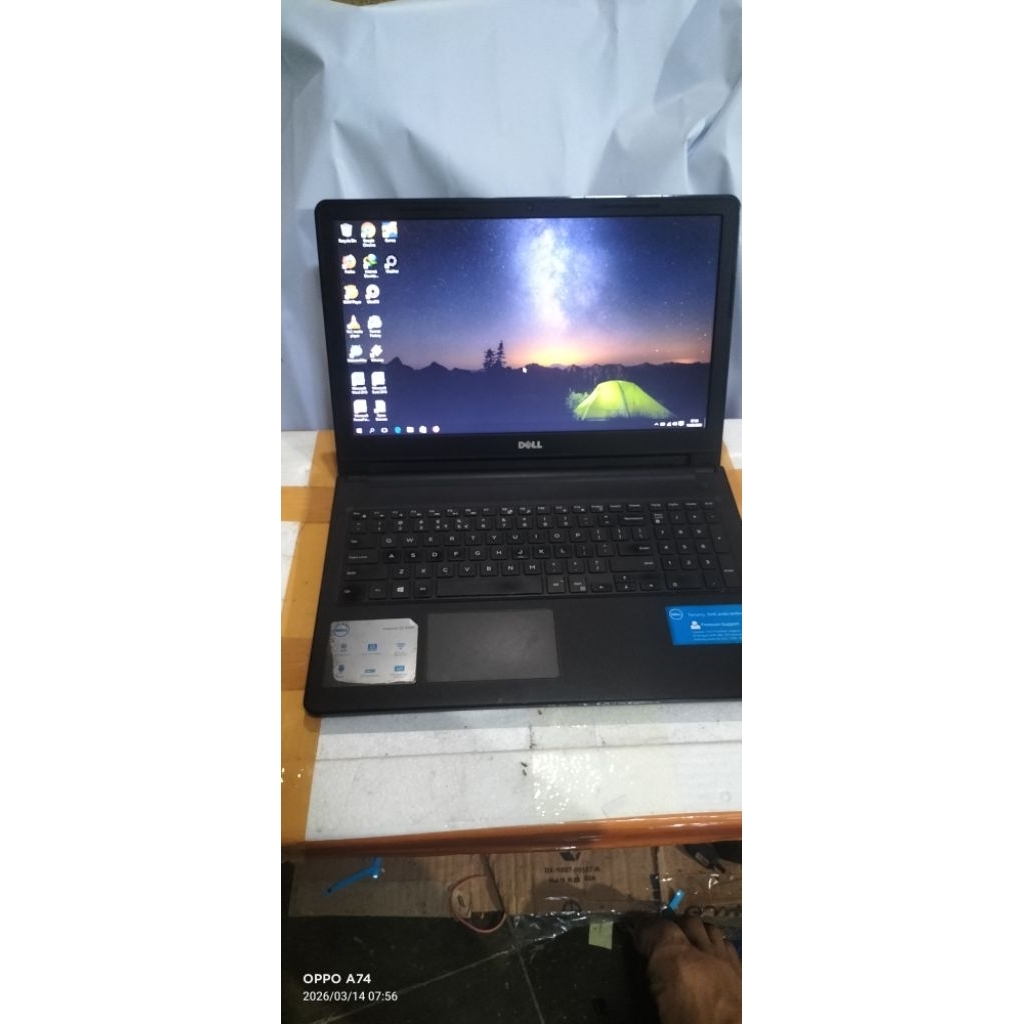 Laptop Dell 15 3000 core i3 Gen7  15 inch