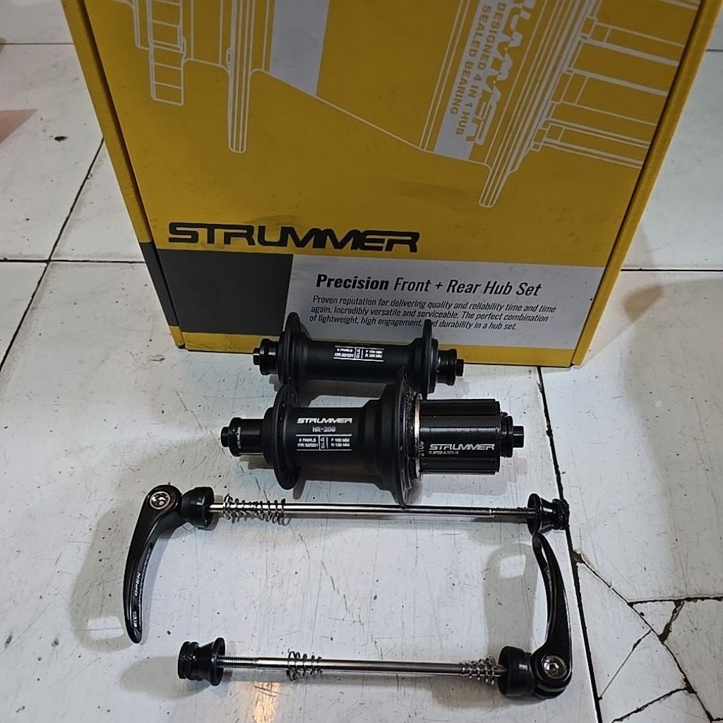 HUB FREE HUB STRUMMER HR200 ROADBIKE 700 HOLE 32 - BLACK