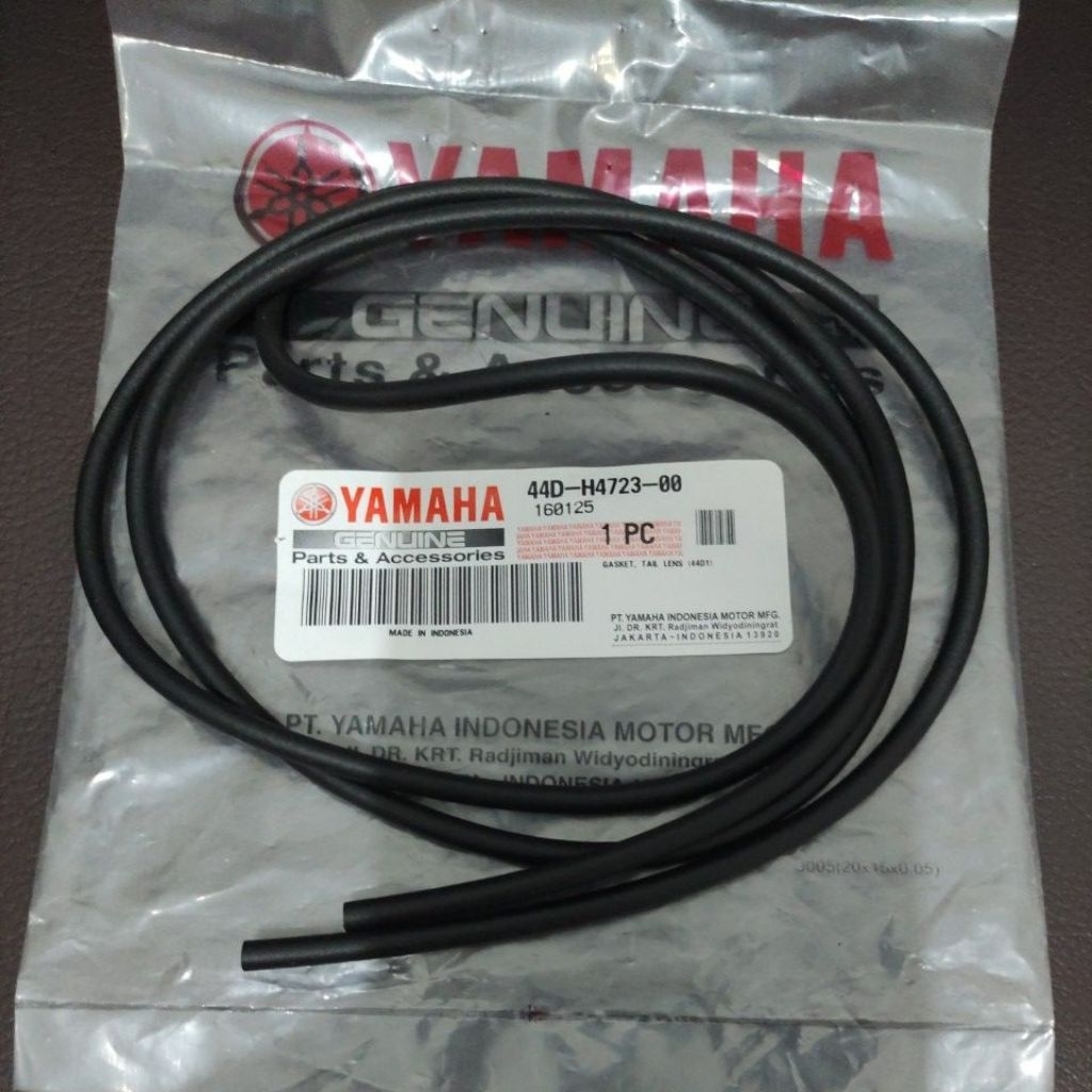 Gasket Tali Karet Stop Lamp Lampu Belakang Xeon Xeon RC GT125 Original Yamaha 44D-H4723-00