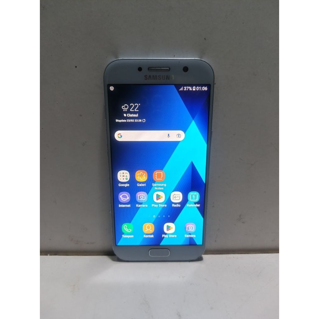SAMSUNG GALAXY A5 (2017) RAM 3/32GB HANDPHONE SECOND ANDROID NORMAL SIAP PAKAI