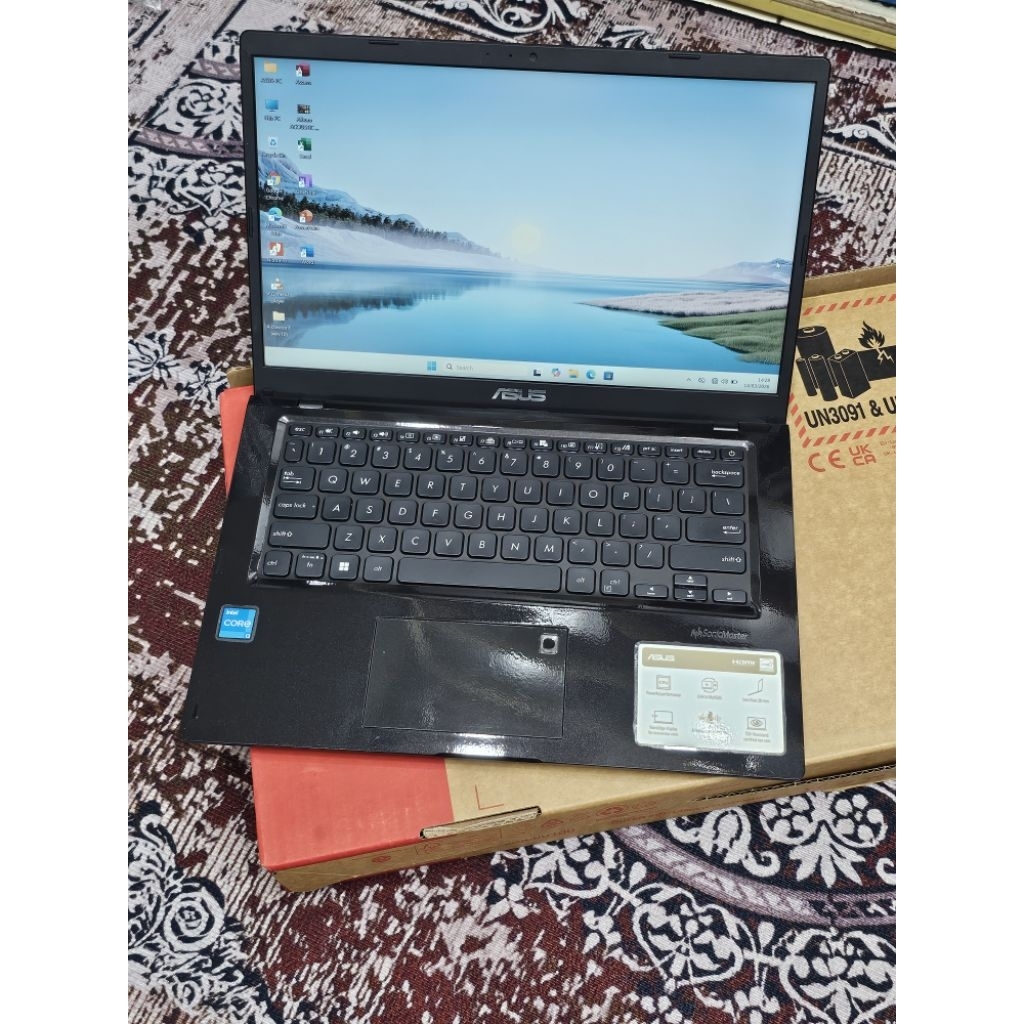 Laptop Asus VivoBook E1400E Intel Core i3-1115G4 RAM 8GB SSD 512GB Keyboard backlight Windows 11 War