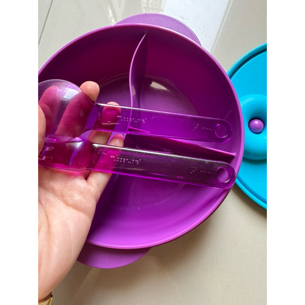 kotak makan tupperware / lunch box tupperware ( second )