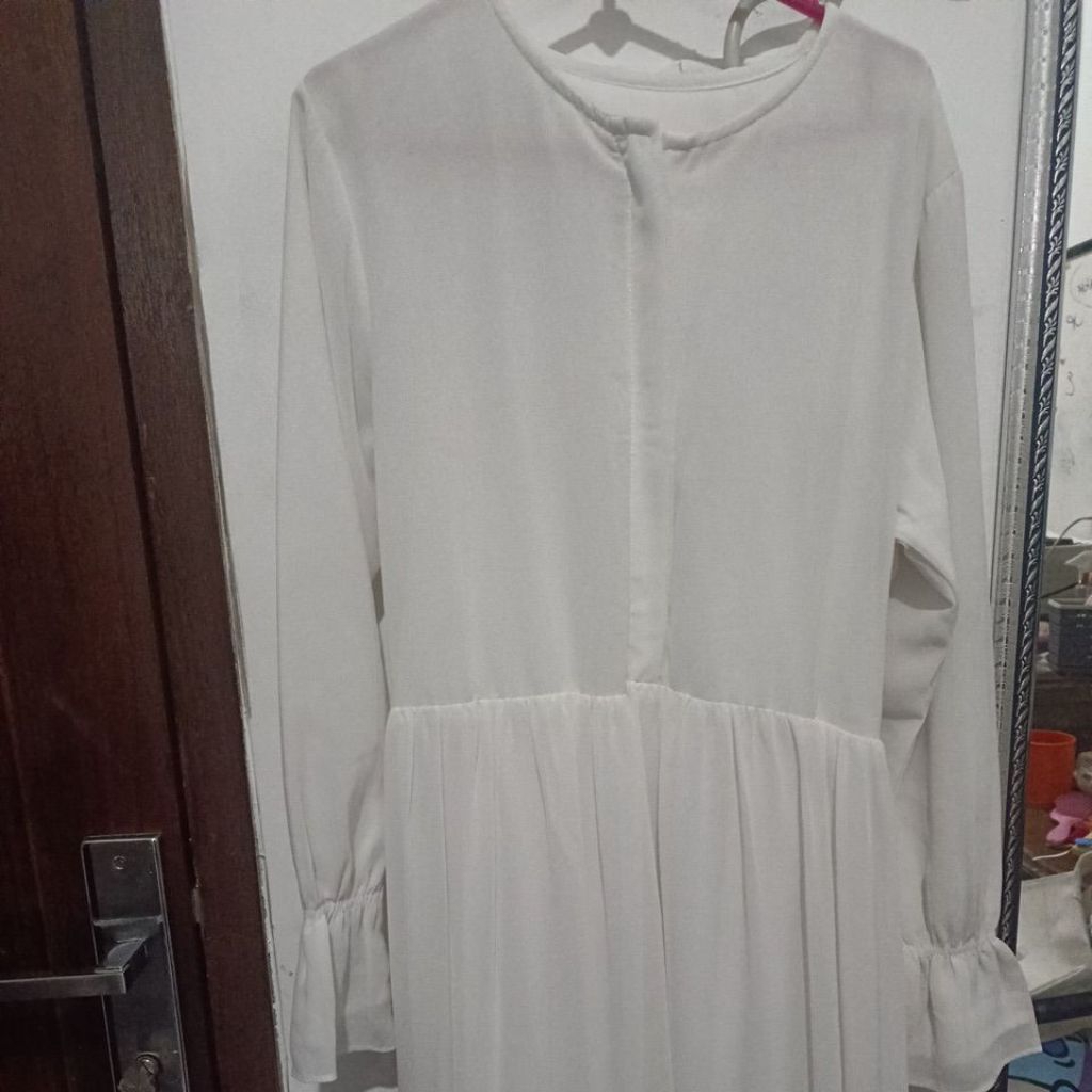 gamis putih syar'i