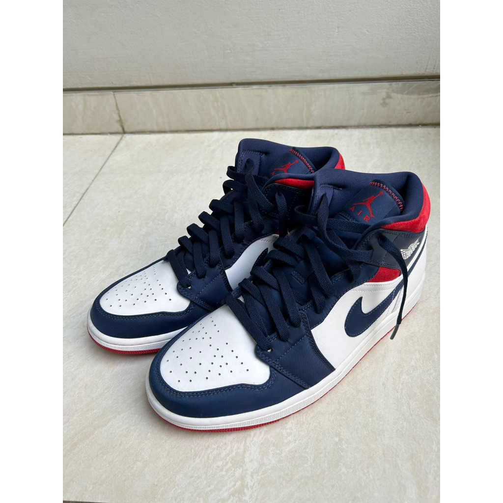 Air Jordan 1 mid SE USA