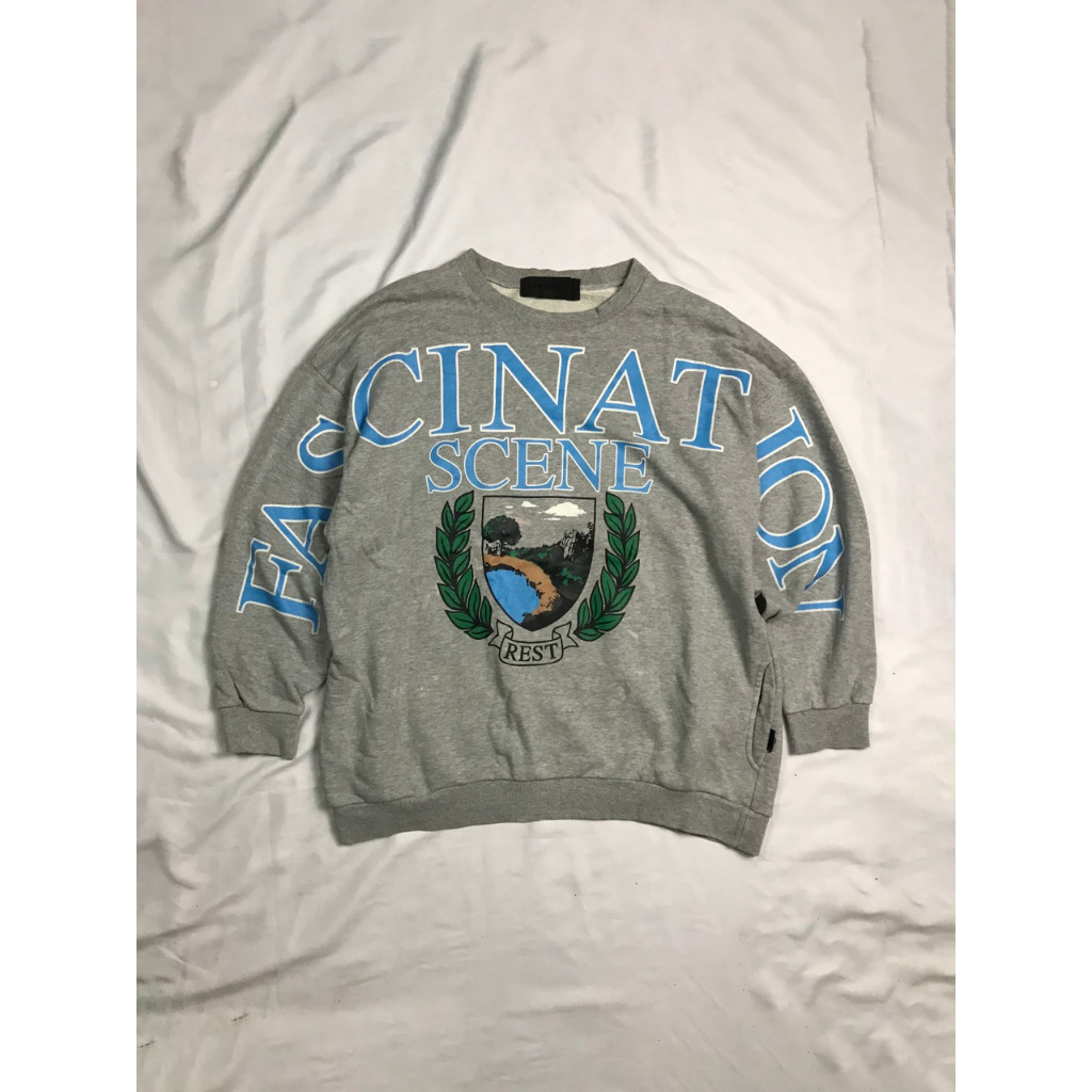 Crewneck Big Print Full Graphic
