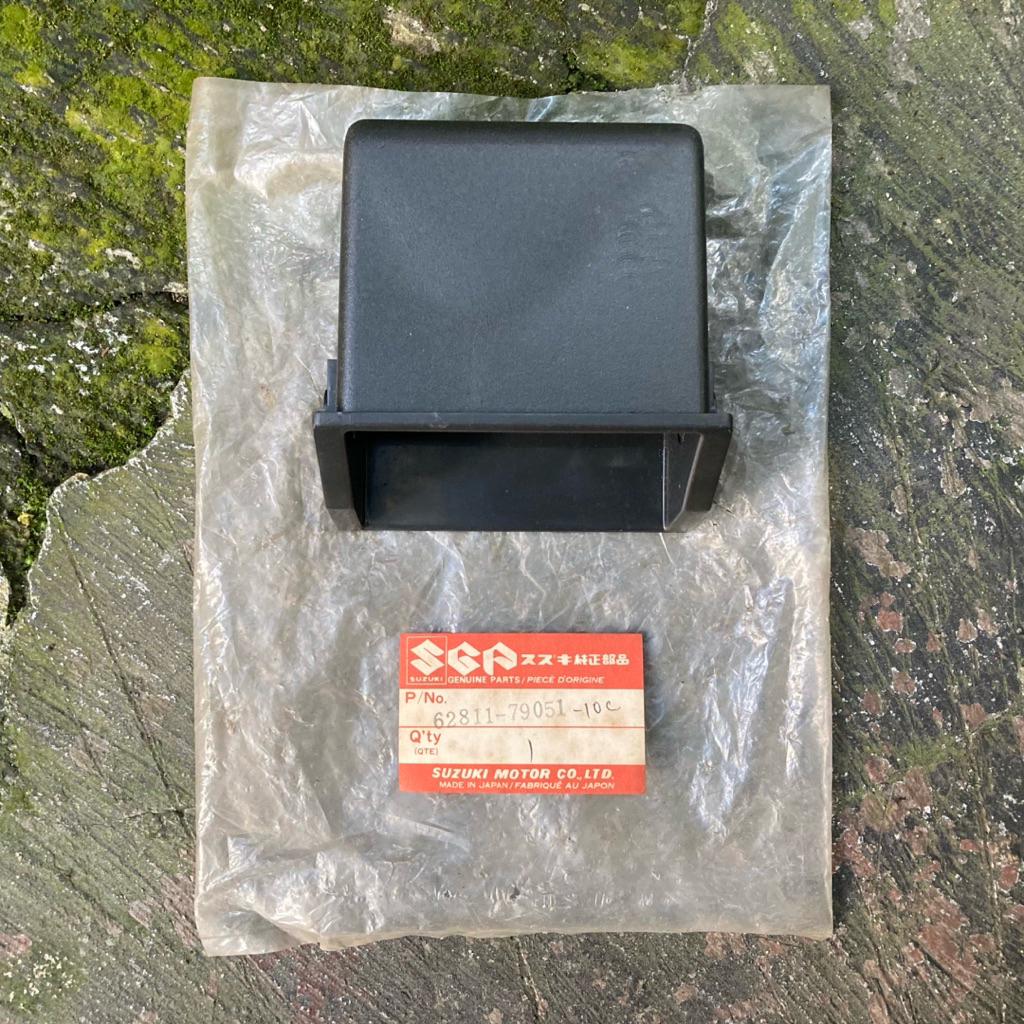 Cover Center Ventilator Tutup Lubang Laci Tengah Panel Dashboard Carry Bagong ST 100 ST100 Old Tua 1