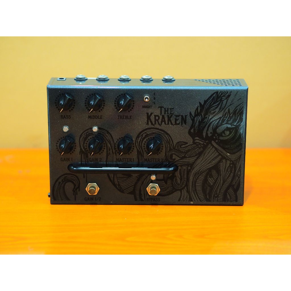 Victory Kraken V4 preamp tube distortion efek gitar pedal fx