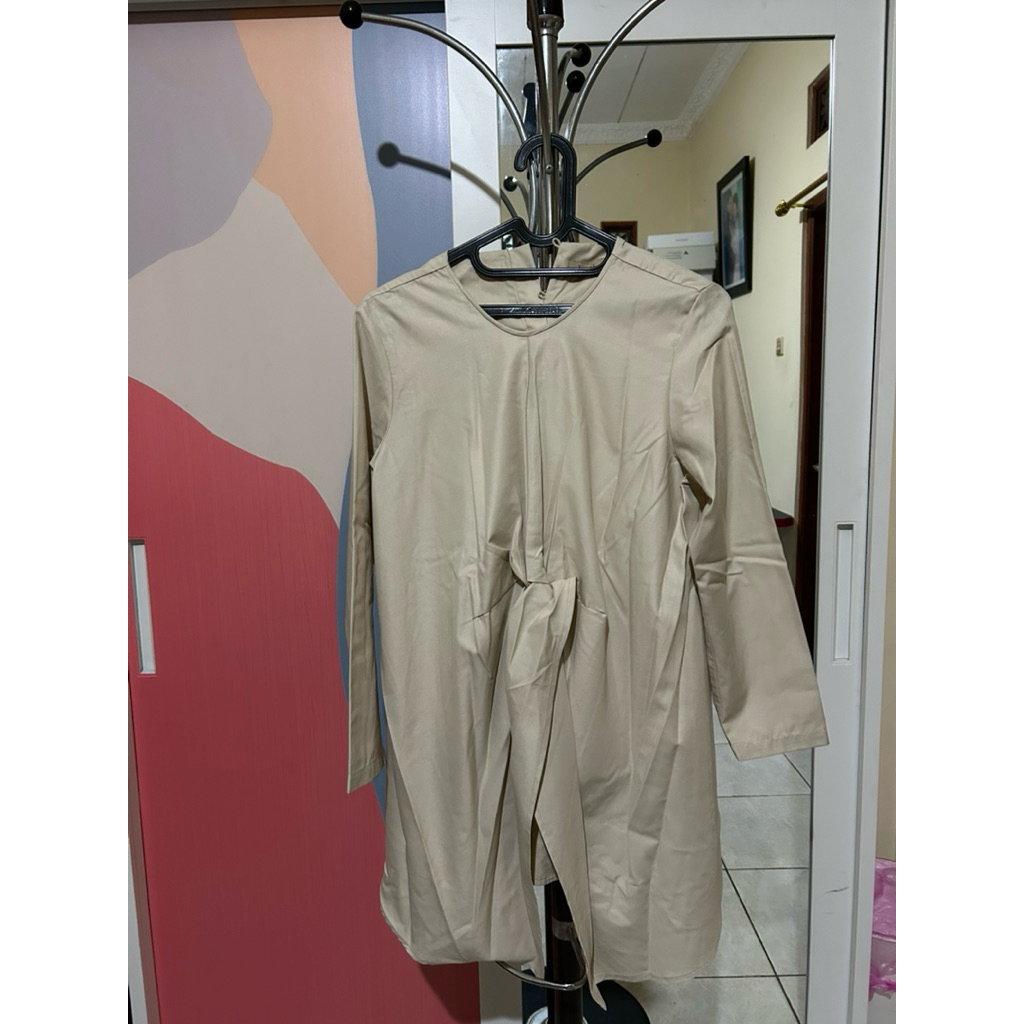 Preloved baju brand Kamiidea size S