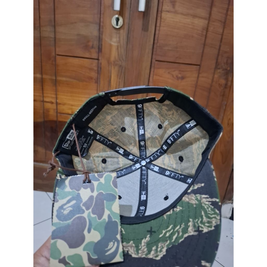 TOPI BAPE CMSS CAMO STYLE