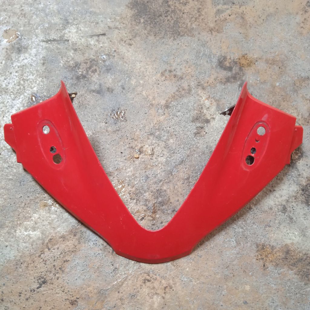 Batok Jidat Cover Tutup Pelindung Tameng Headlamp Head Lamp Lampu Depan Reflektor Ori Original Copot