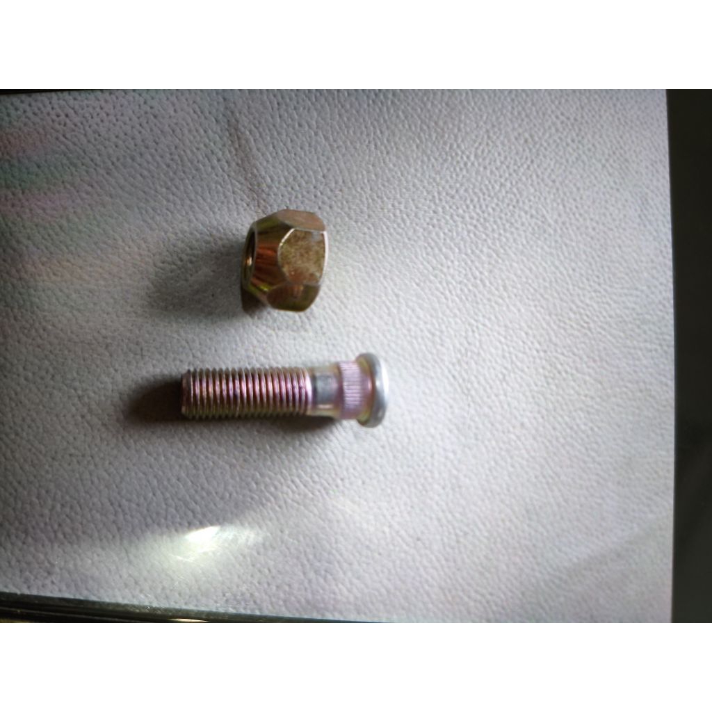 Baut roda mobil Triton, buat roda mobil kuda