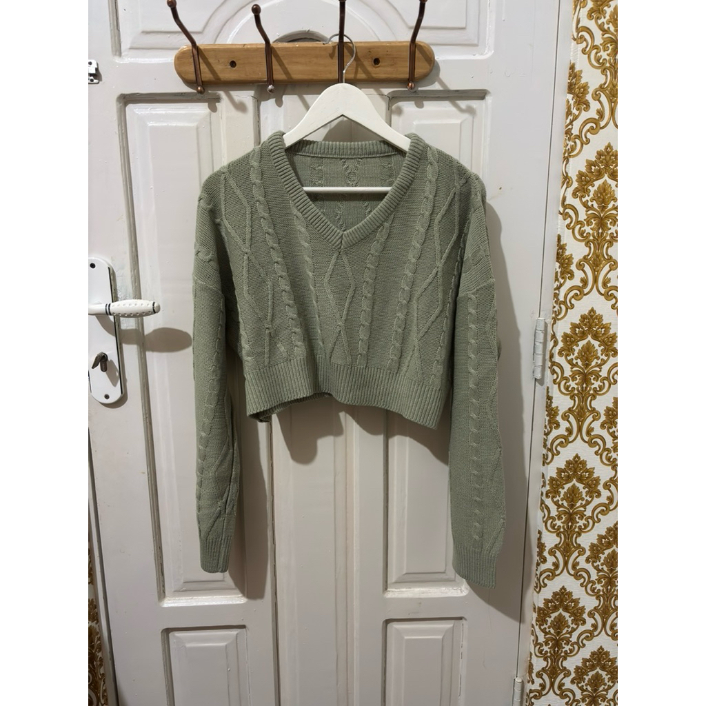 Preloved Sweater Rajut Sage Green