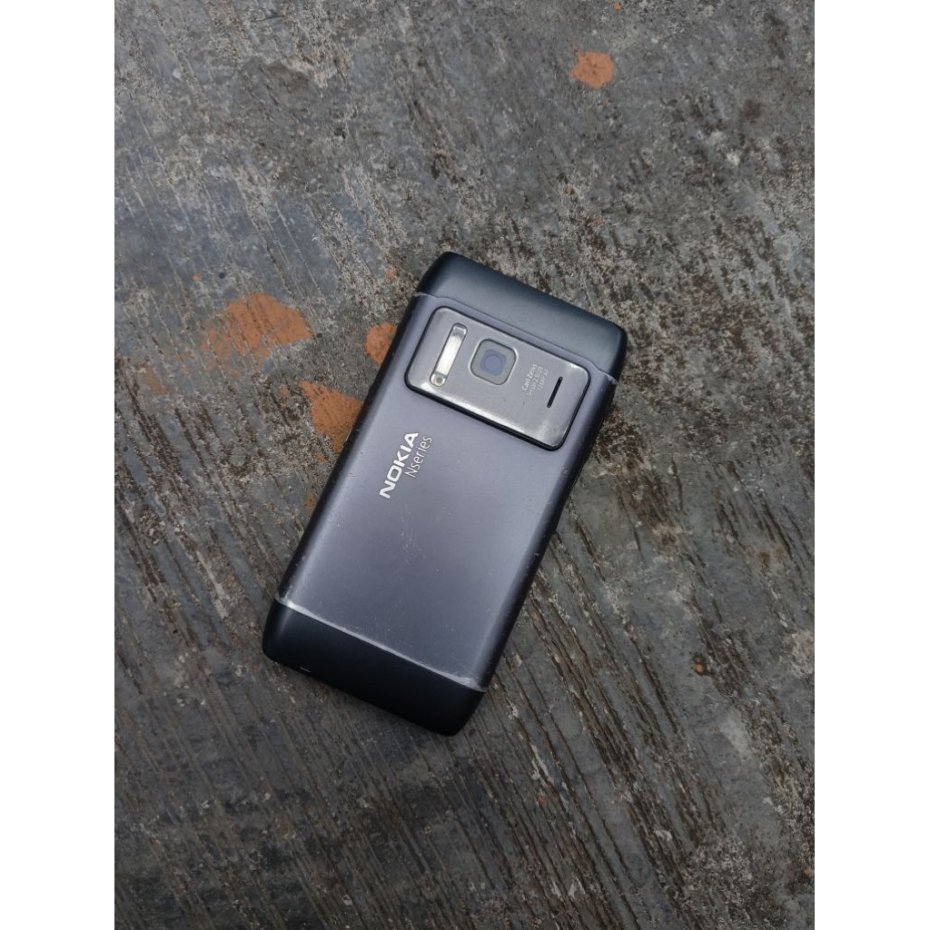 NOKIA N8-00 (PRELOVED/BEKAS)