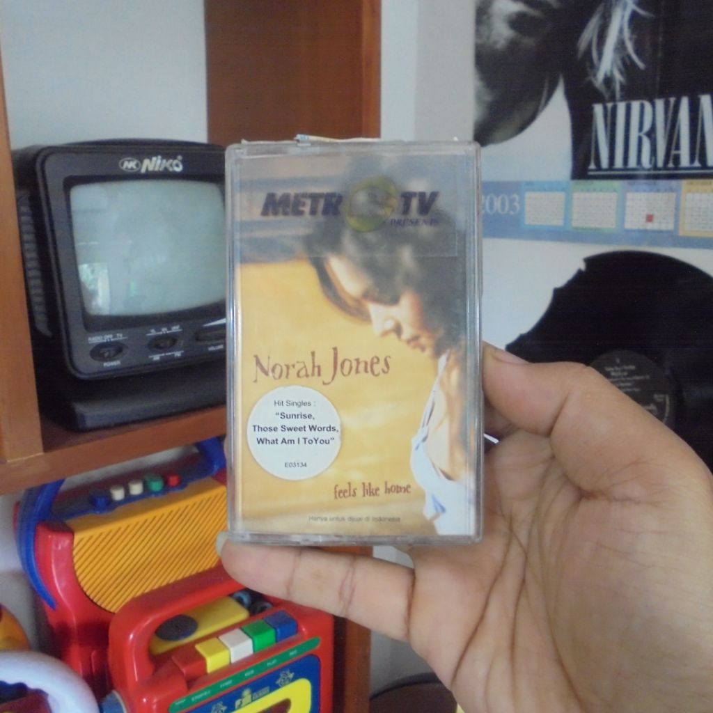 Kaset Pita /Tape Norah Jones Feels Like Home Original 100% Berfungsi/Tested