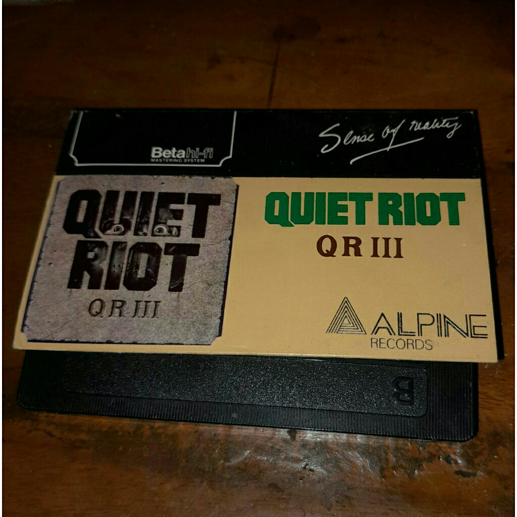 Kaset pita Quiet Riot QR iii