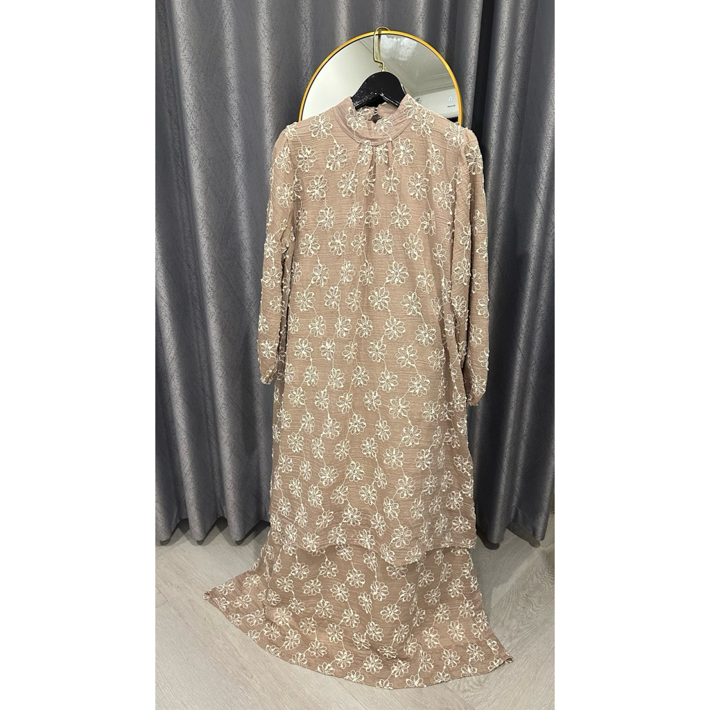 Gamis lebaran model melayu bordir