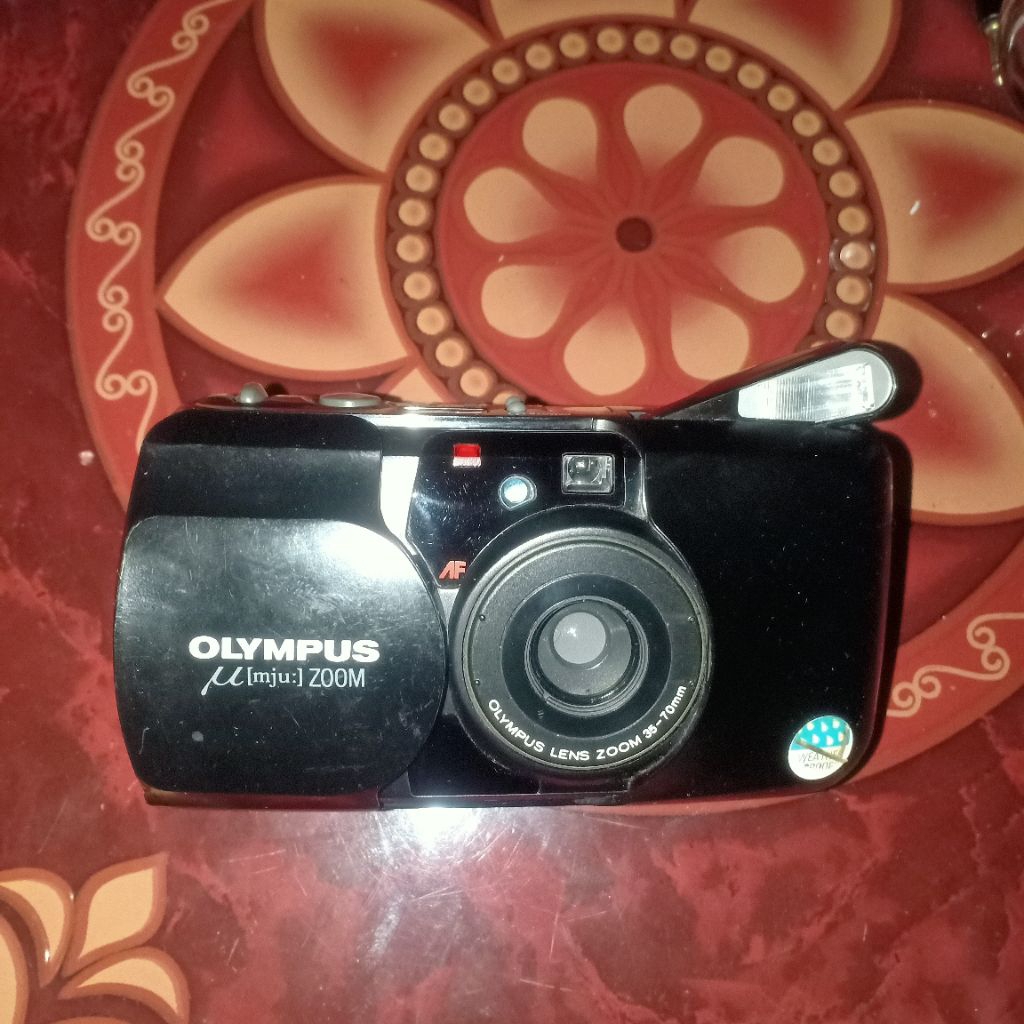 Camera olympus MJU ZOOM