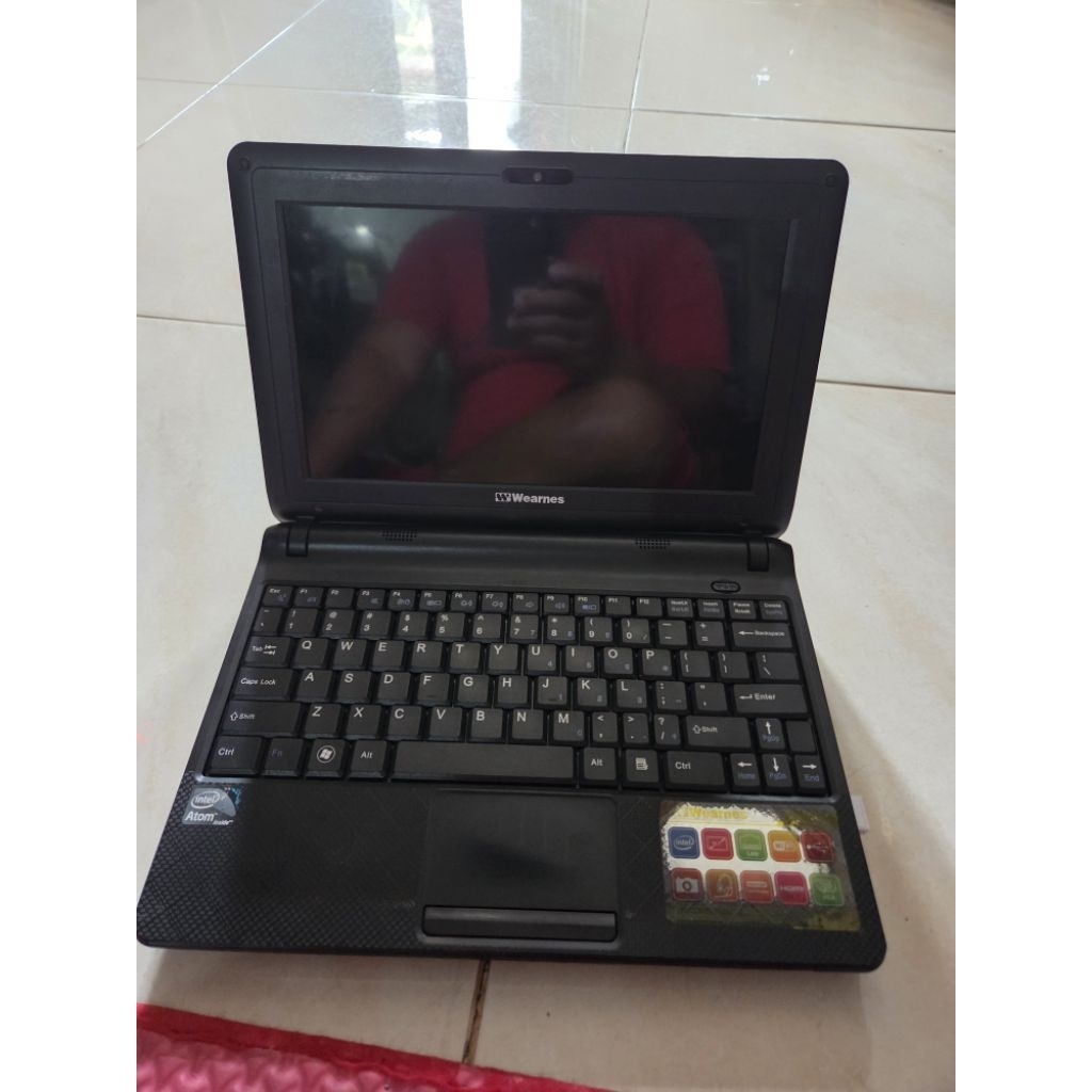 netbook wearnes NE-1007 buat kanibalan