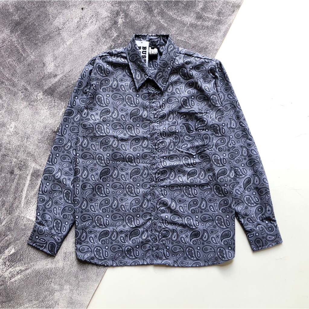 Kemeja Paisley Bushball