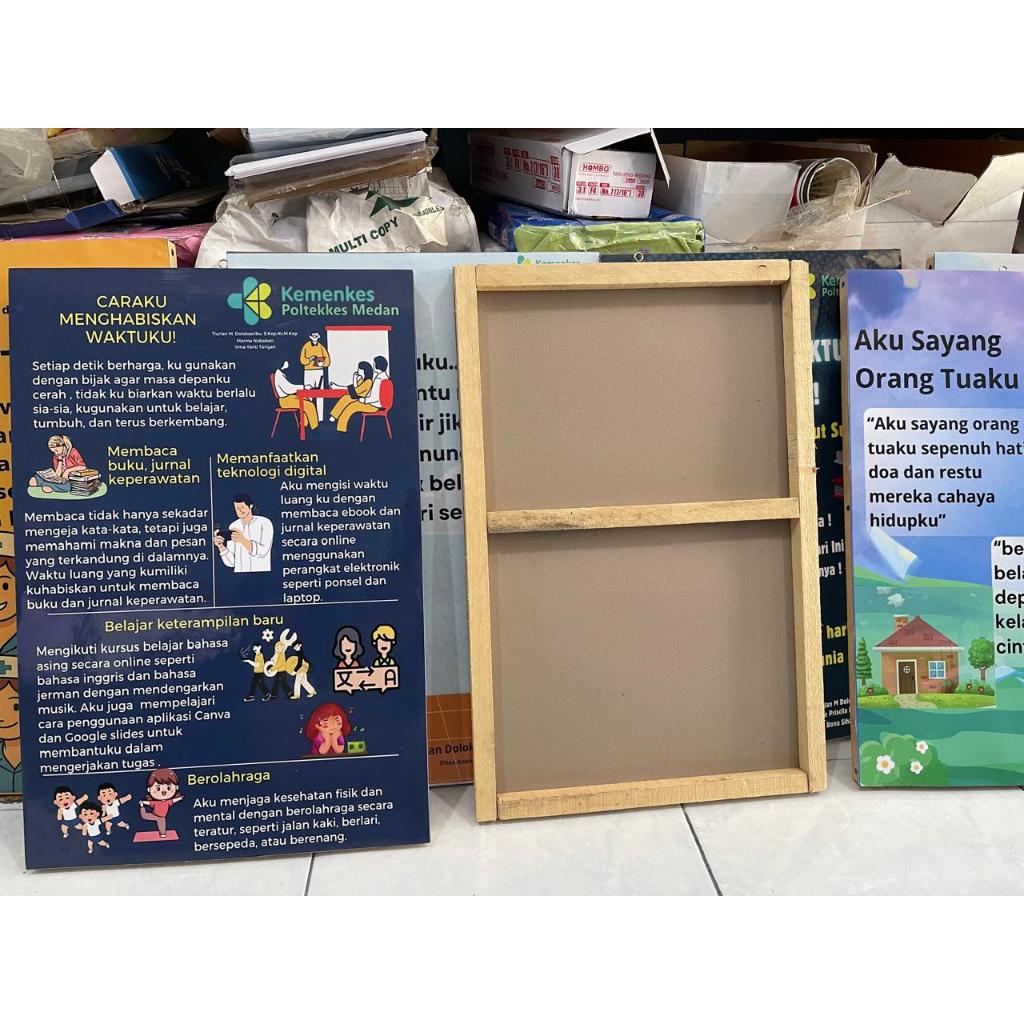 Cetak Poster 40 x 60 cm + Bingkai Kayu