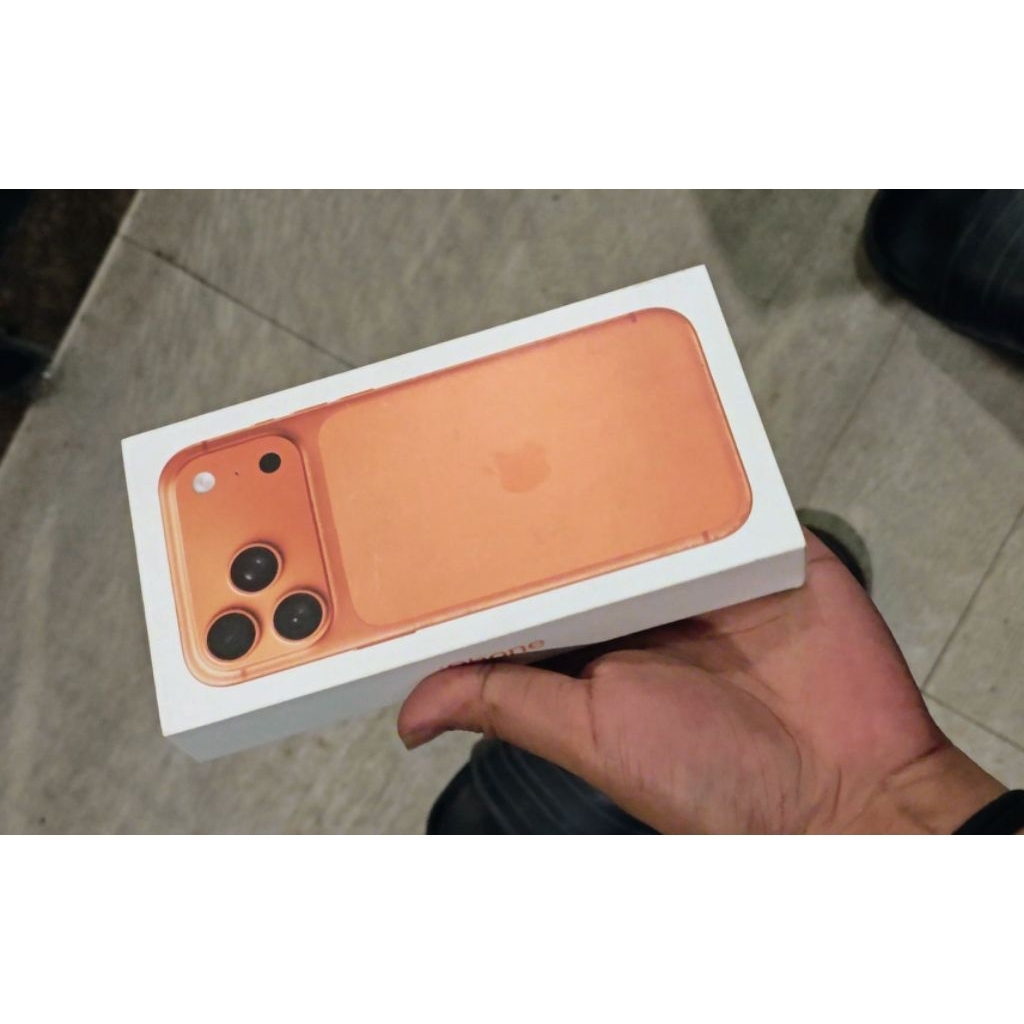 iPhone 17 Pro Max BNIB ResmiBox