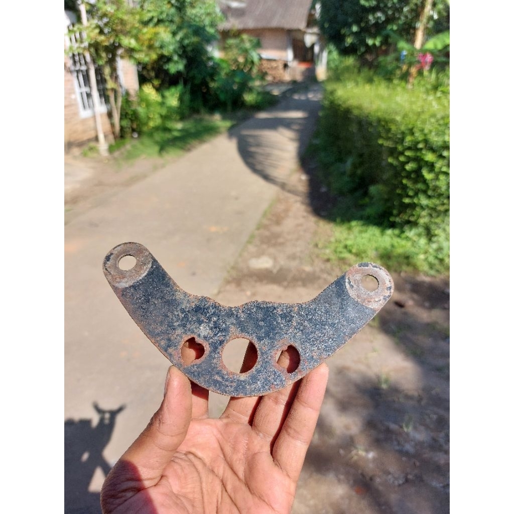 Breket Pangkon Spidmeter Speedometer Yamaha L2G L2 Original